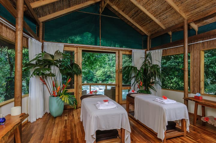 Pacuare Lodge by Böëna