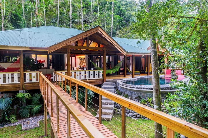 Pacuare Lodge by Böëna