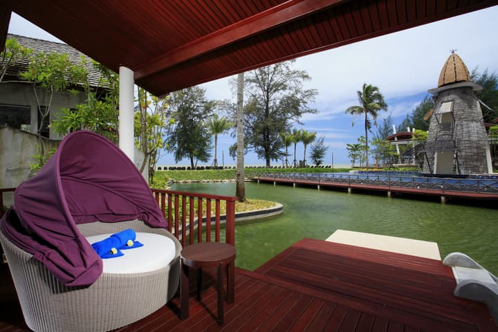 Graceland Khaolak Beach Resort