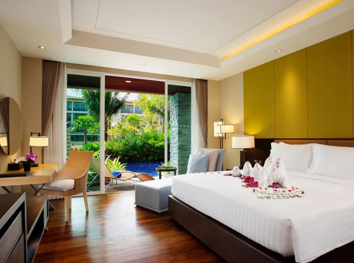 Graceland Khaolak Beach Resort
