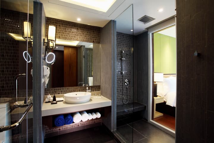 Graceland Khaolak Beach Resort