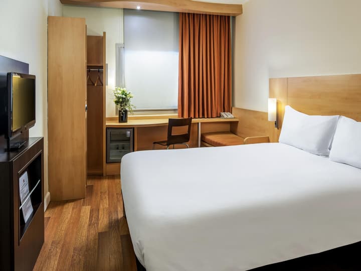 ibis Izmir Alsancak