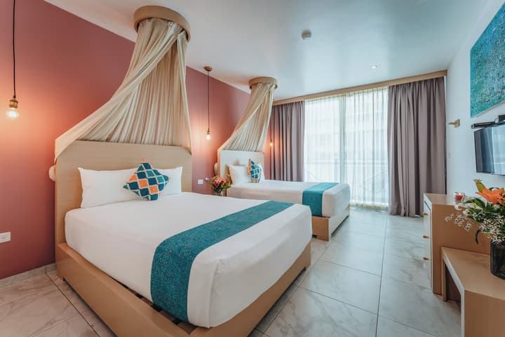 Soho Playa Hotel