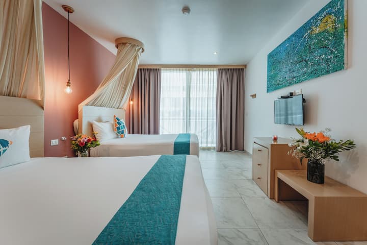 Soho Playa Hotel