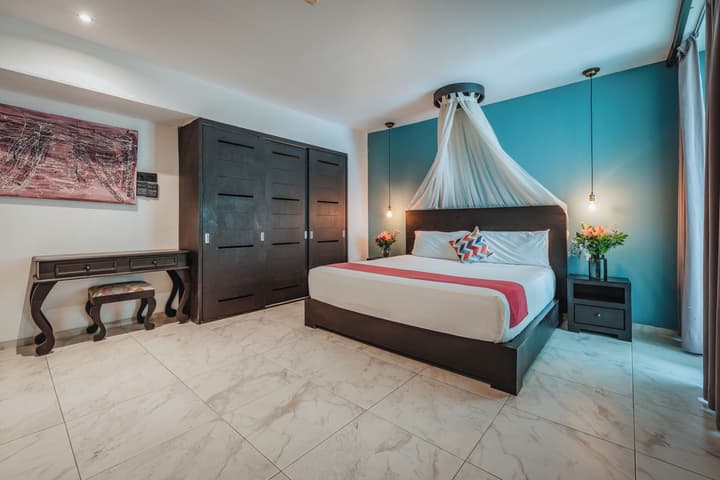 Soho Playa Hotel