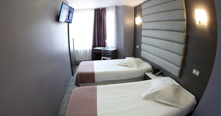 Hotel Phenix