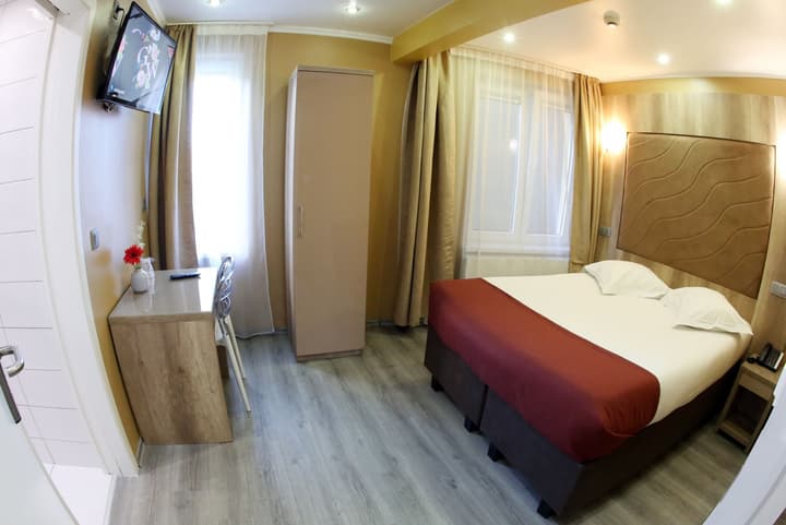 Hotel Phenix