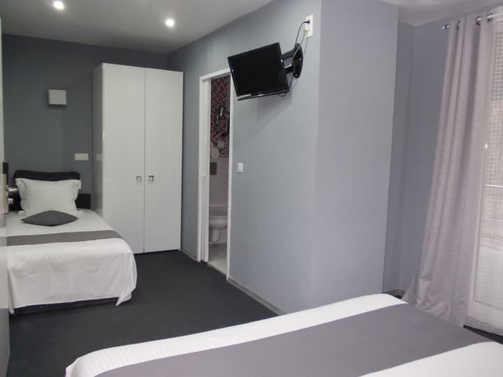 Hotel Phenix