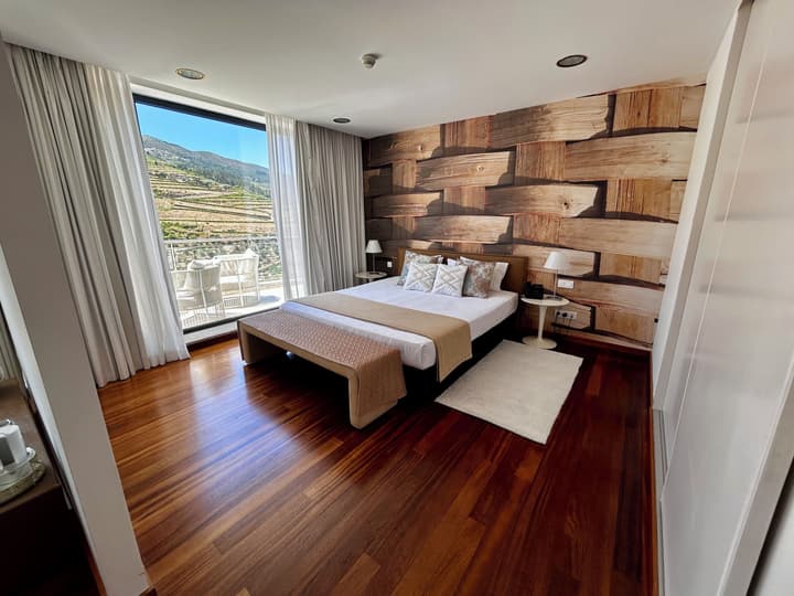 LBV House Hotel