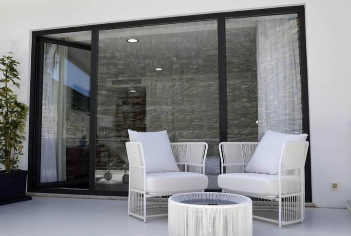 LBV House Hotel