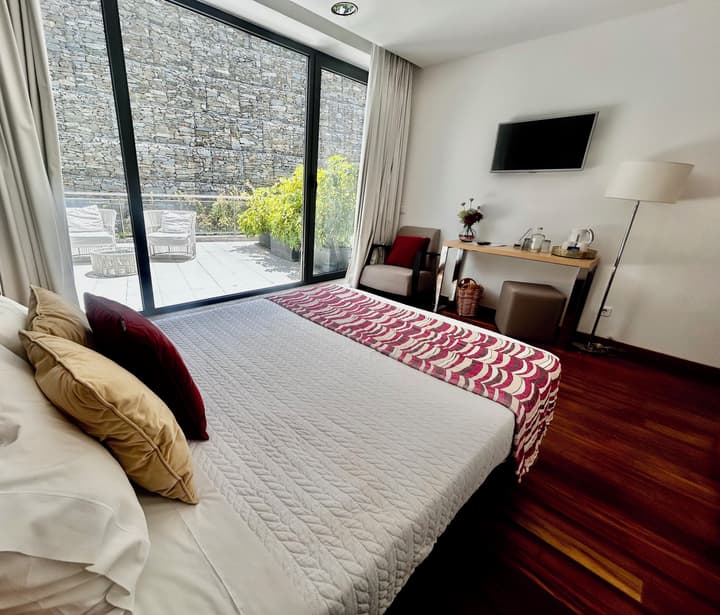 LBV House Hotel