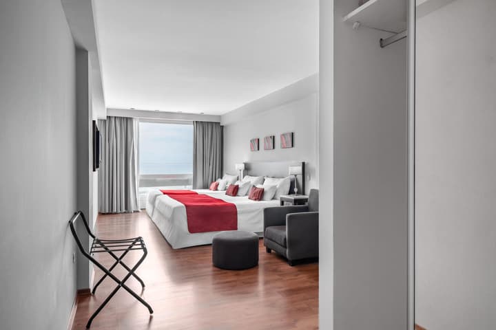 Dazzler by Wyndham Puerto Madryn