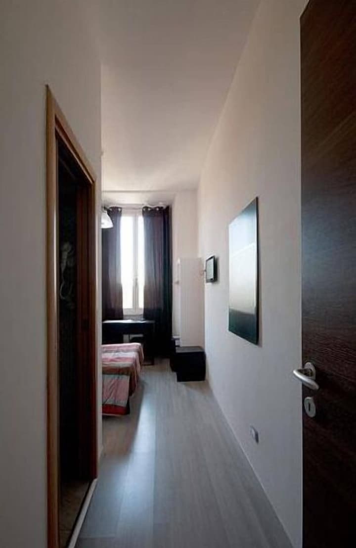 MF Hotel