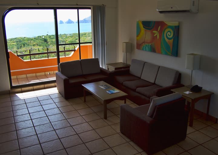 Sunrock Hotel and Suites