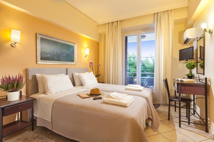 Minavra Hotel