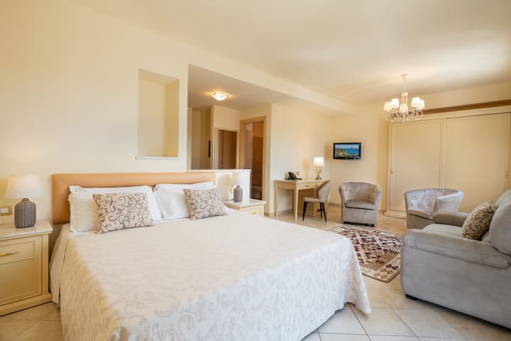 Hotel Regina Elena