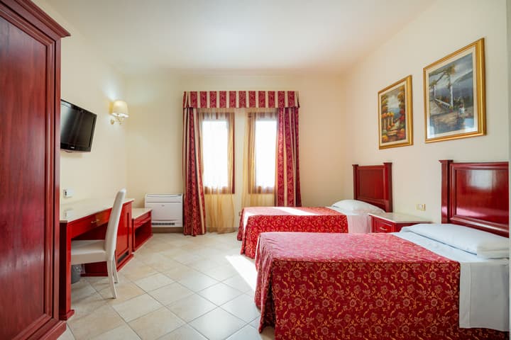 Hotel Regina Elena