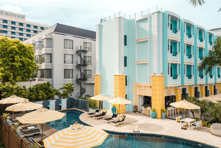 Wave Hotel Pattaya