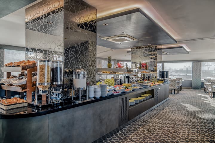 AHC Grand Bazaar Hotel