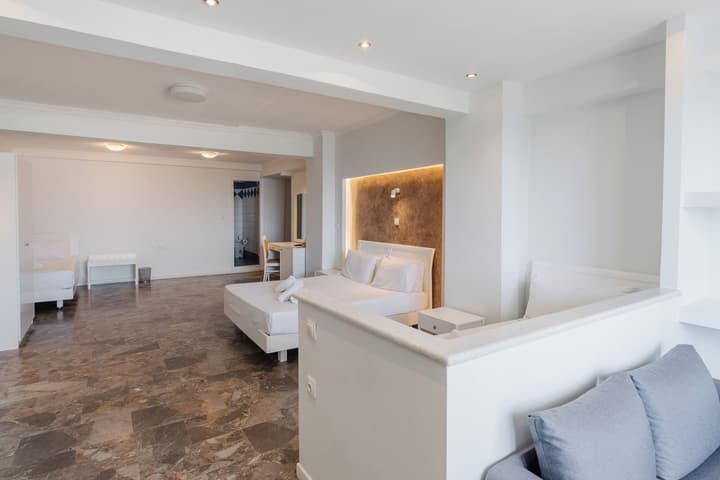 Pontikonisi Hotel - Adults only