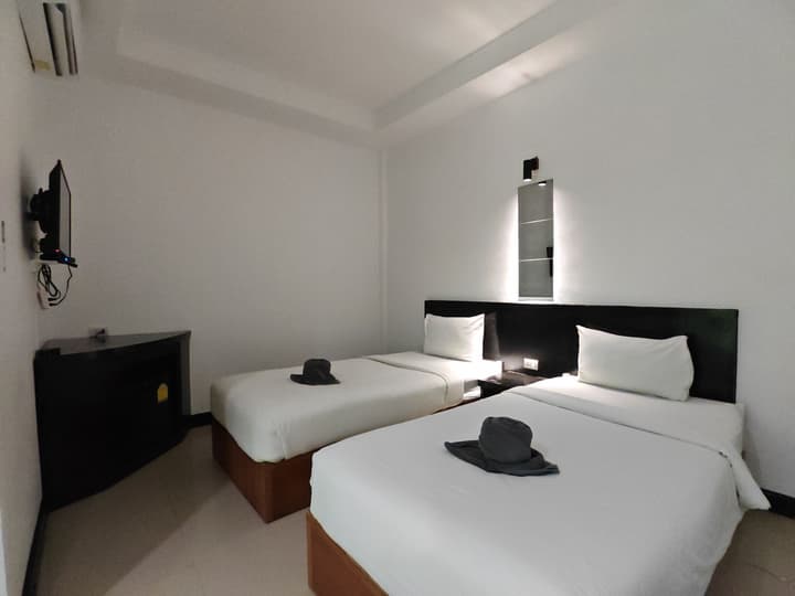 Phi Phi Chang Grand Resort & Spa