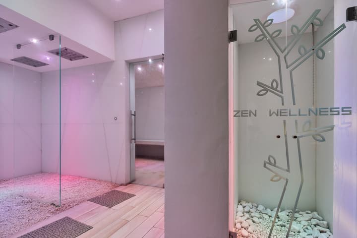 Victoria Palace Hotel & Zen Wellness