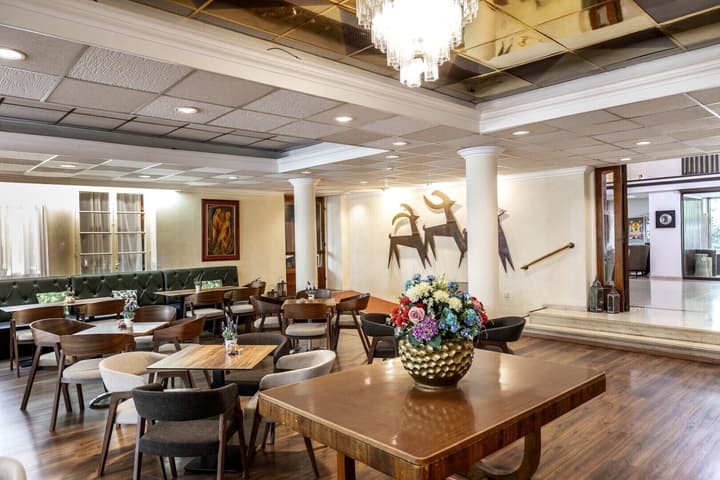 Forest Park Hotel