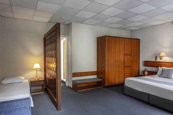 Forest Park Hotel