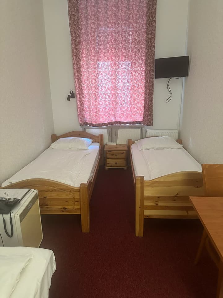 Hotel Pension Walzerstadt