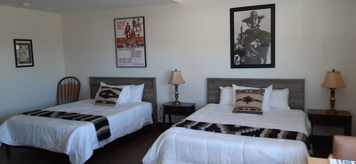 The Riverside Ranch RV Park, Motel & Campground