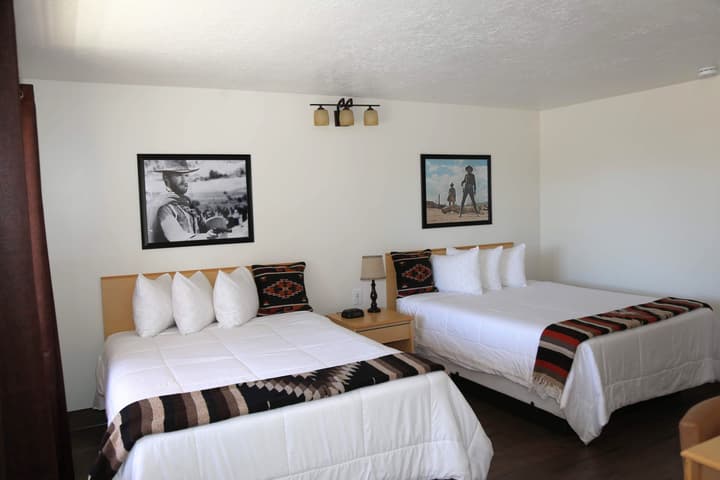 The Riverside Ranch RV Park, Motel & Campground