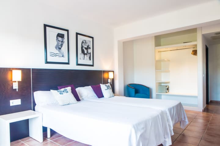 Hotel Navia Santa Ponsa