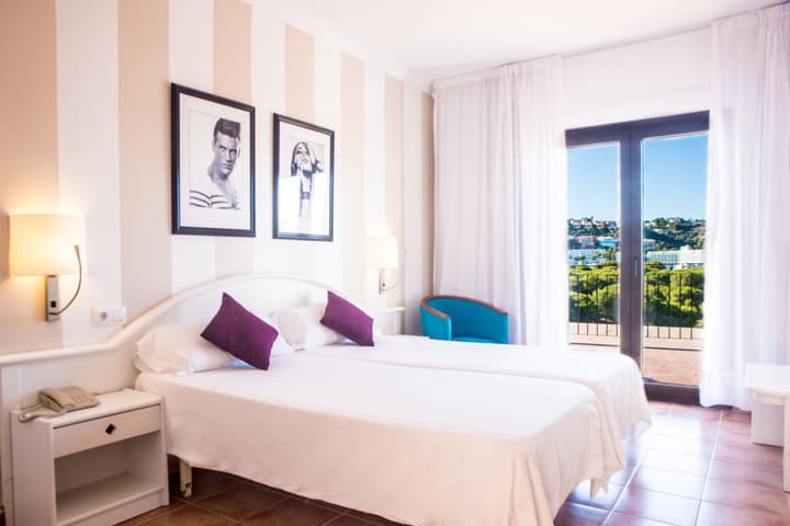 Hotel Navia Santa Ponsa