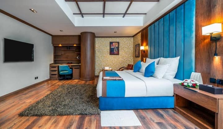 Madareem Hotel