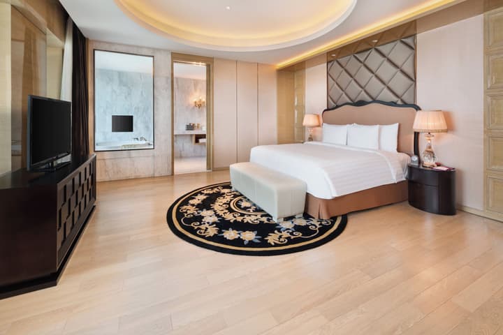 Crowne Plaza Shanghai Noah Square by IHG
