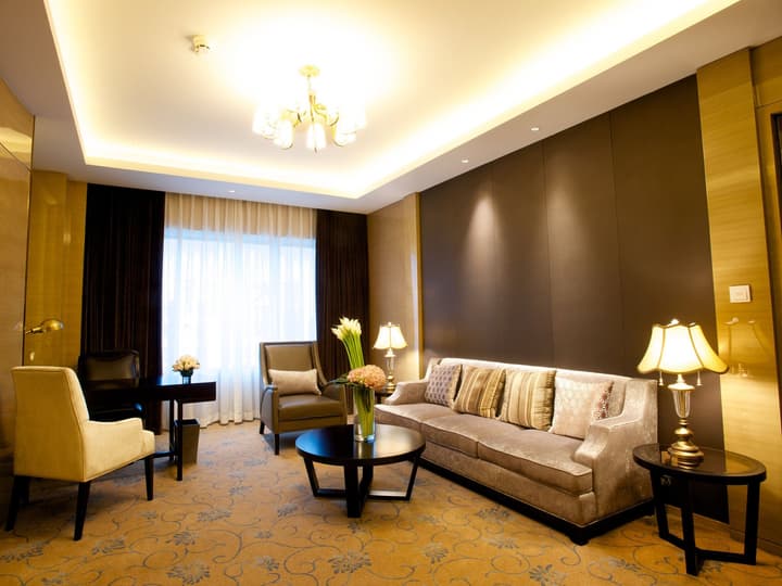 Crowne Plaza Shanghai Noah Square by IHG