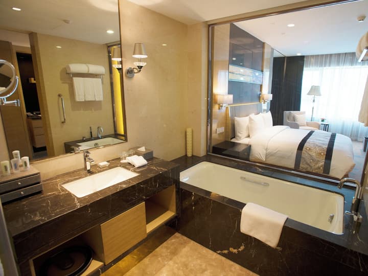 Crowne Plaza Shanghai Noah Square by IHG