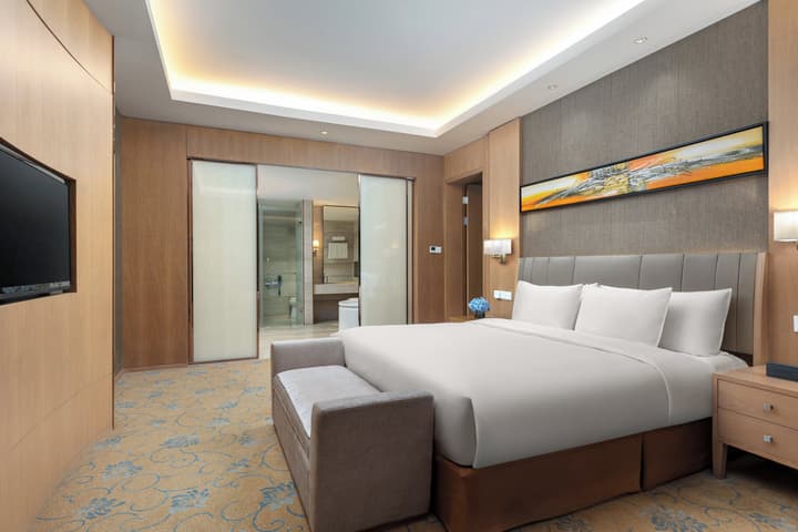 Crowne Plaza Shanghai Noah Square by IHG