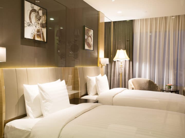Crowne Plaza Shanghai Noah Square by IHG