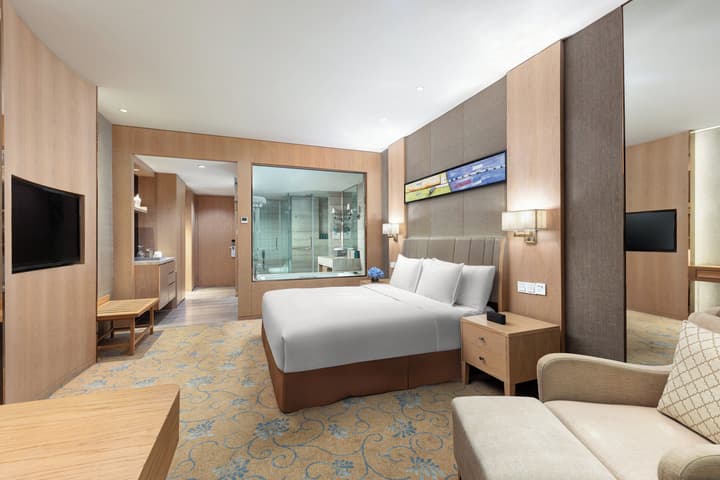 Crowne Plaza Shanghai Noah Square by IHG
