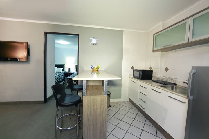 Hotel Suites Ambassador