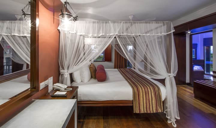 Tangerine Beach Hotel