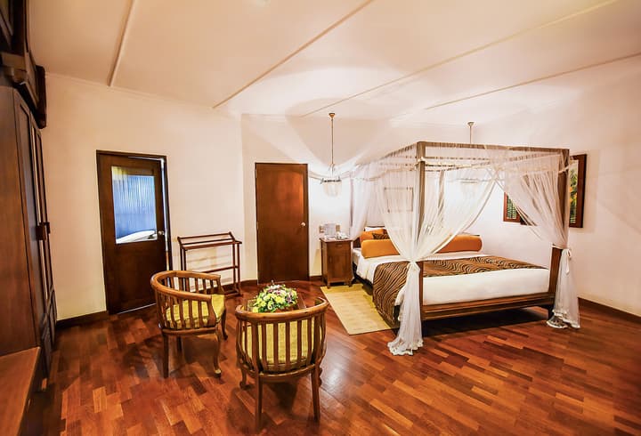 Tangerine Beach Hotel