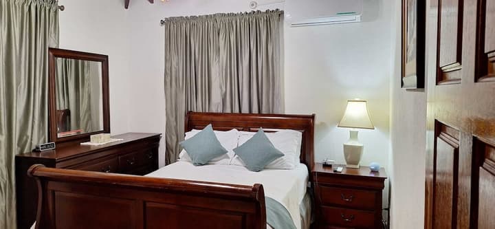 GoBajac Guest Apartments