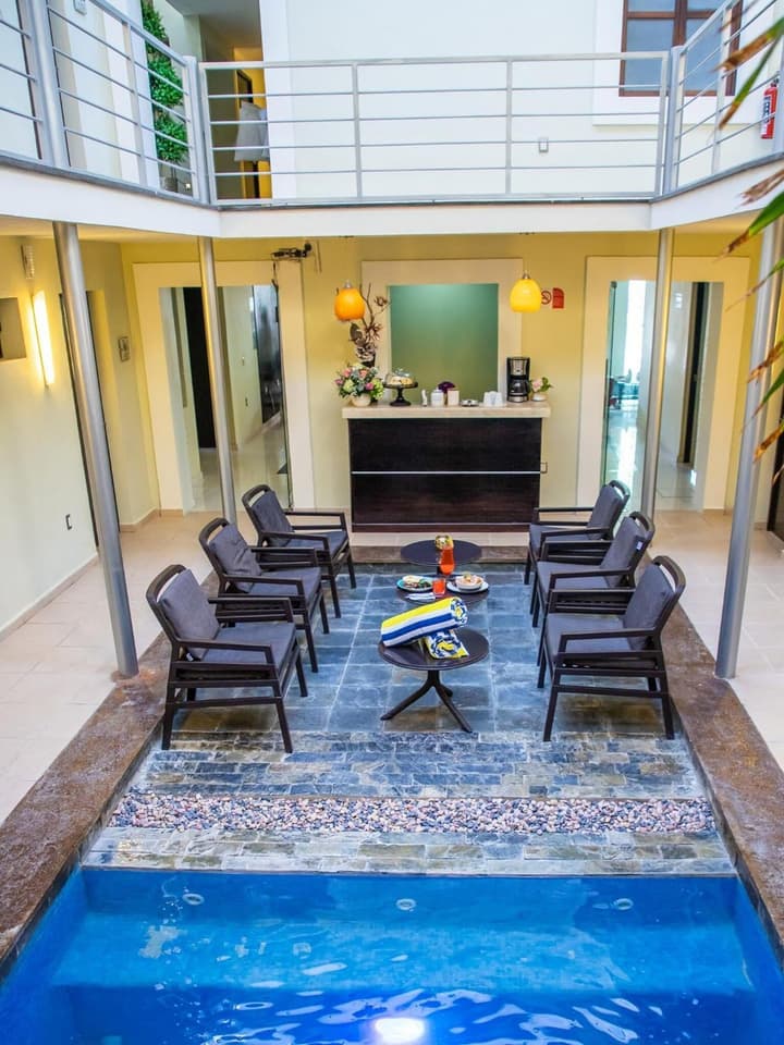H177 Hotel