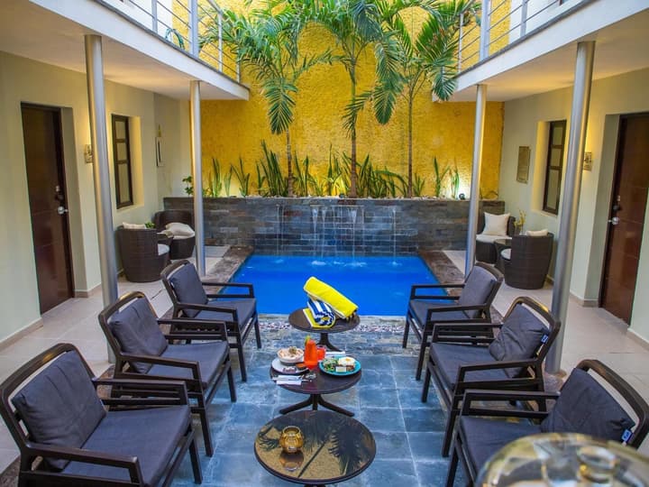 H177 Hotel
