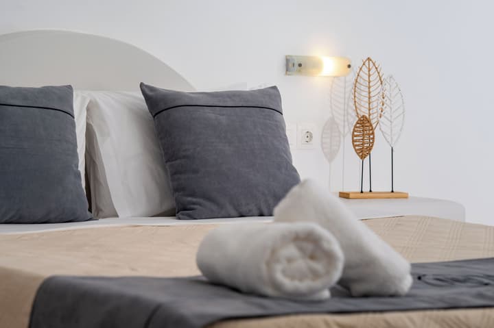 Nikos Hotel