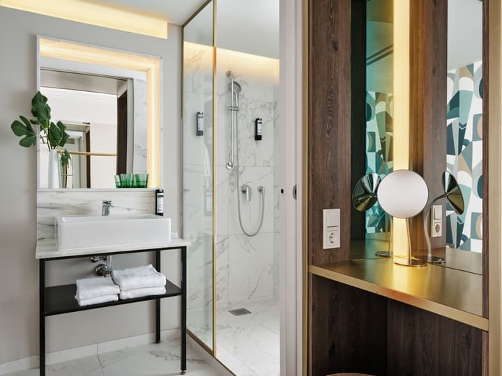 Crowne Plaza Vienna by IHG
