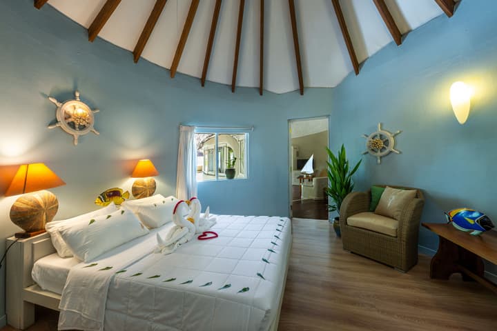 Nika Island Resort & Spa