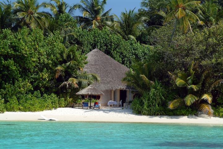 Nika Island Resort & Spa